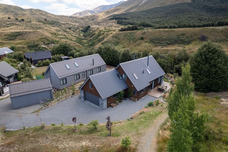 Photo of property in 12c Cheeseman Terrace, Castle Hill, Springfield, 7580