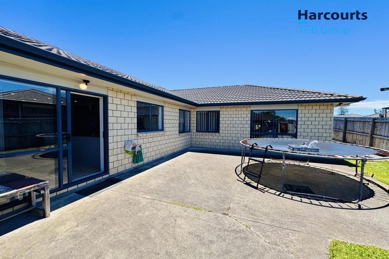 Photo of property in 17 Goh Place, Manurewa, Auckland, 2105