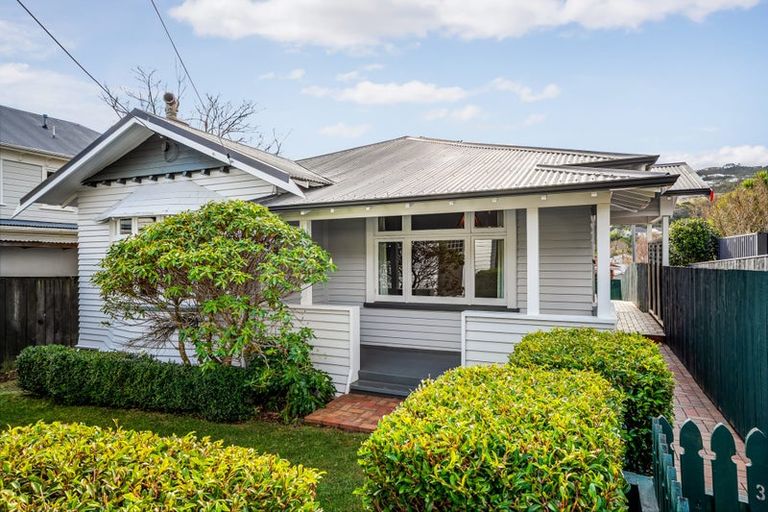 Photo of property in 376 Karori Road, Karori, Wellington, 6012