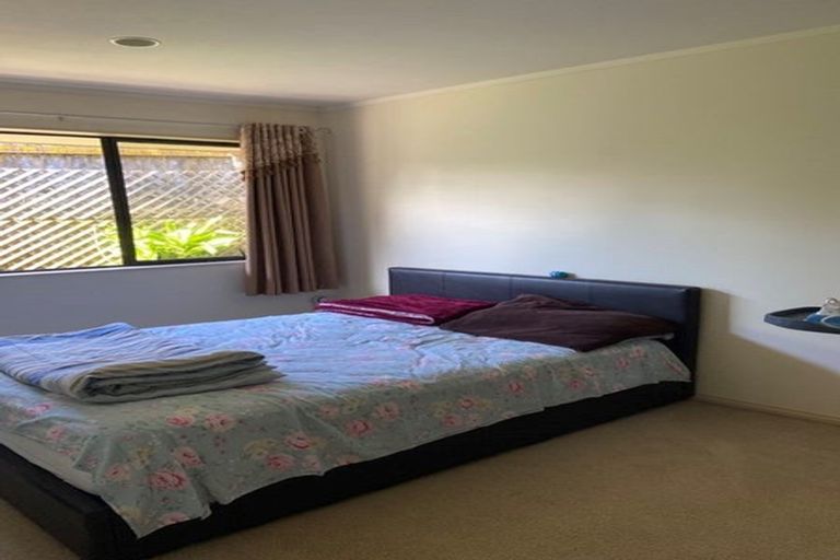 Photo of property in 1/11 Carniew Place, Dannemora, Auckland, 2016