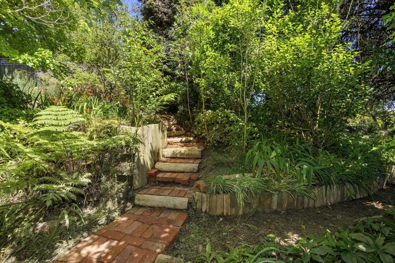 Photo of property in 112 Plateau Road, Te Marua, Upper Hutt, 5018
