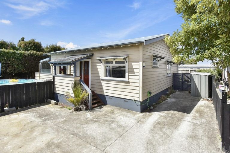 Photo of property in 12a Old Wairoa Road, Papakura, 2110