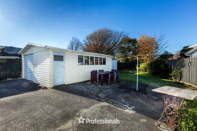 Photo of property in 23 Mary Crescent, Elderslea, Upper Hutt, 5018