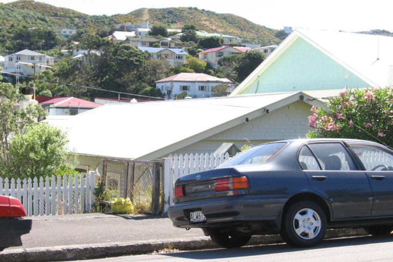 Photo of property in 104 Clyde Street, Island Bay, Wellington, 6023