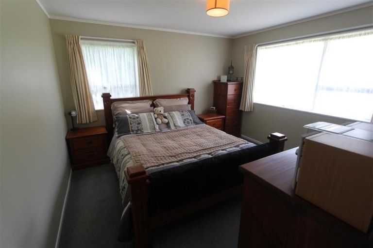 Photo of property in 27b Shackle Lane, Whitby, Porirua, 5024