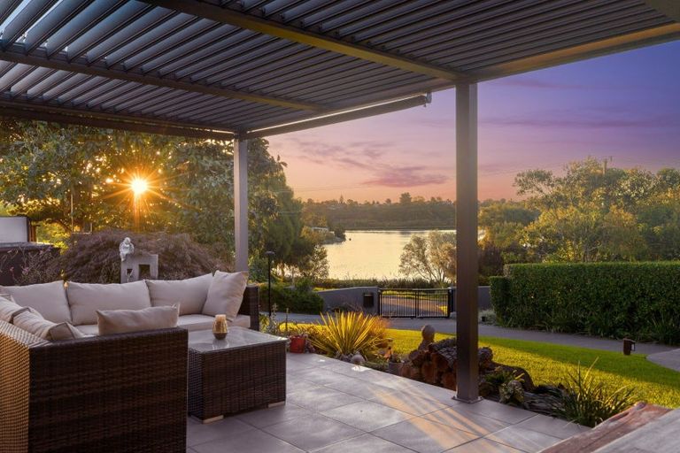 Photo of property in 216 Welcome Bay Road, Welcome Bay, Tauranga, 3112