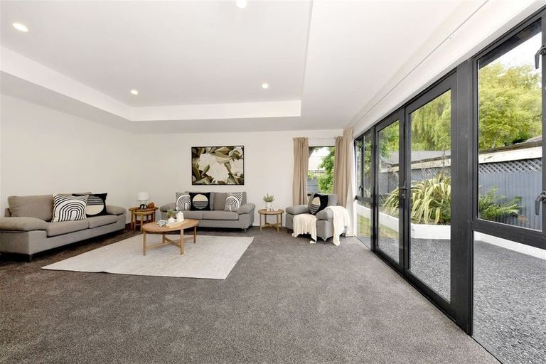 Photo of property in 273a Cranford Street, St Albans, Christchurch, 8052