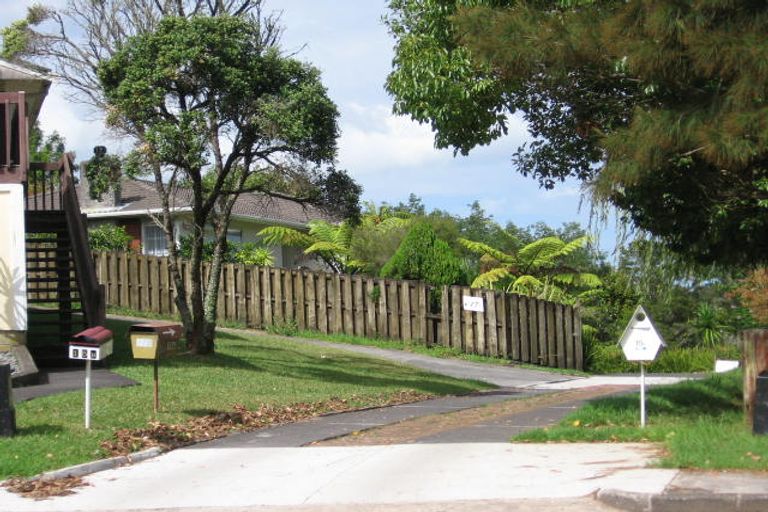 Photo of property in 17a Scotstoun Place, Glen Eden, Auckland, 0602