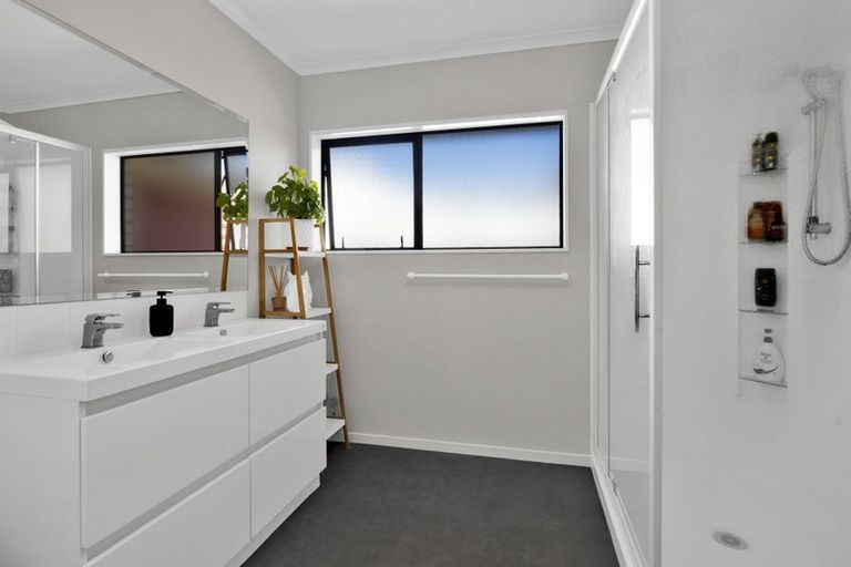 Photo of property in 40 Standish Street, Inglewood, 4330