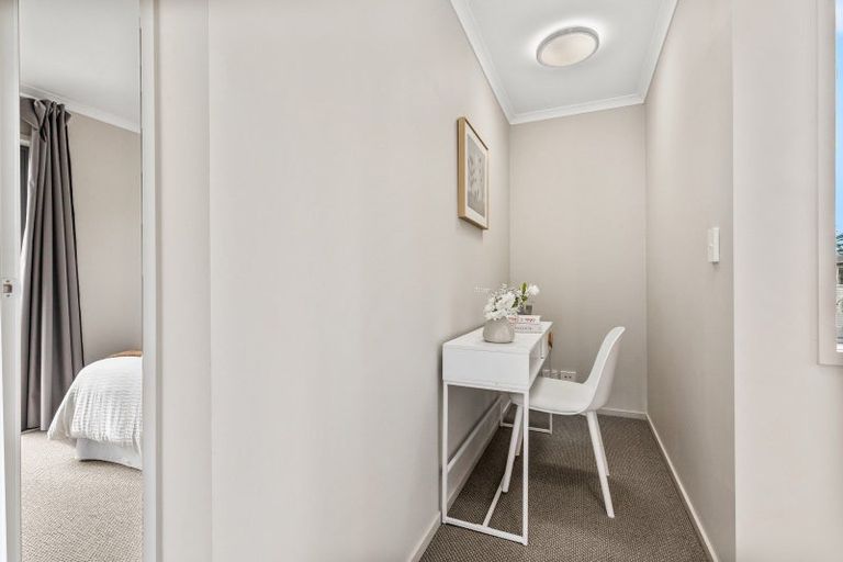 Photo of property in 58 Station Street, Hobsonville, Auckland, 0616