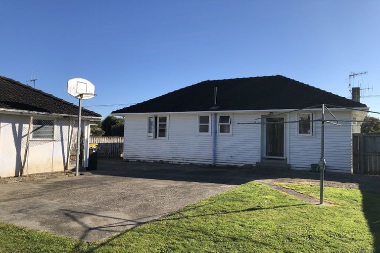 Photo of property in 20 Gardener Street, Levin, 5510