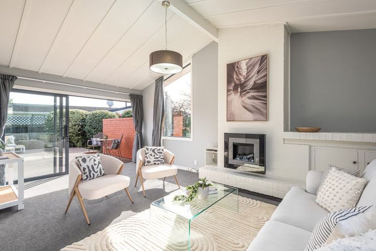 Photo of property in 20 Toorak Avenue, Avonhead, Christchurch, 8042