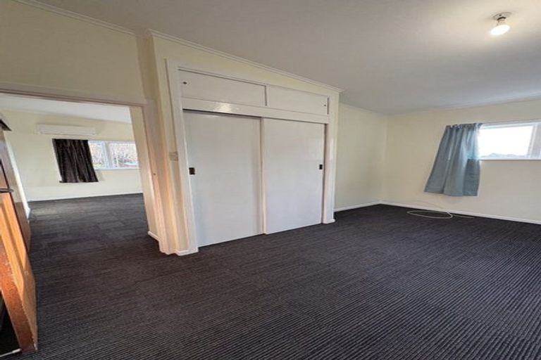 Photo of property in 74 Valley Road, Paraparaumu, 5032