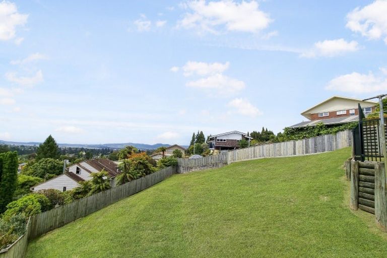 Photo of property in 3a Haratua Place, Springfield, Rotorua, 3015