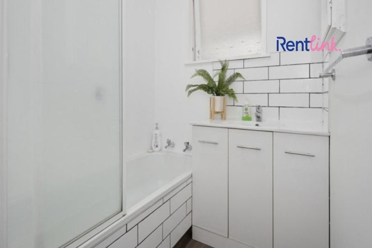 Photo of property in 77 Coopers Road, Gate Pa, Tauranga, 3112