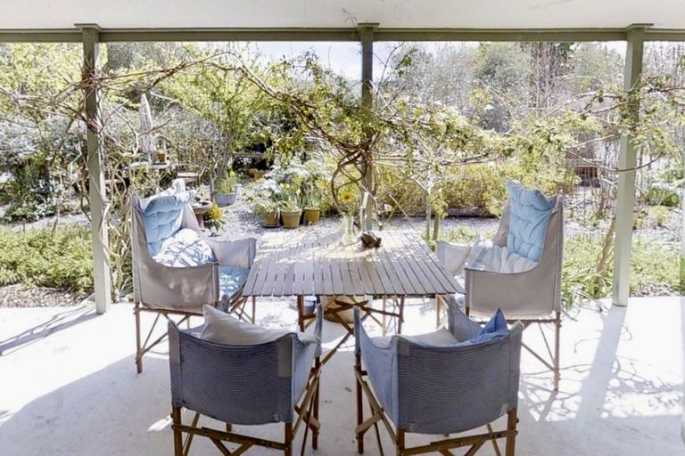 Photo of property in 62 Kuratawhiti Street, Greytown, 5712