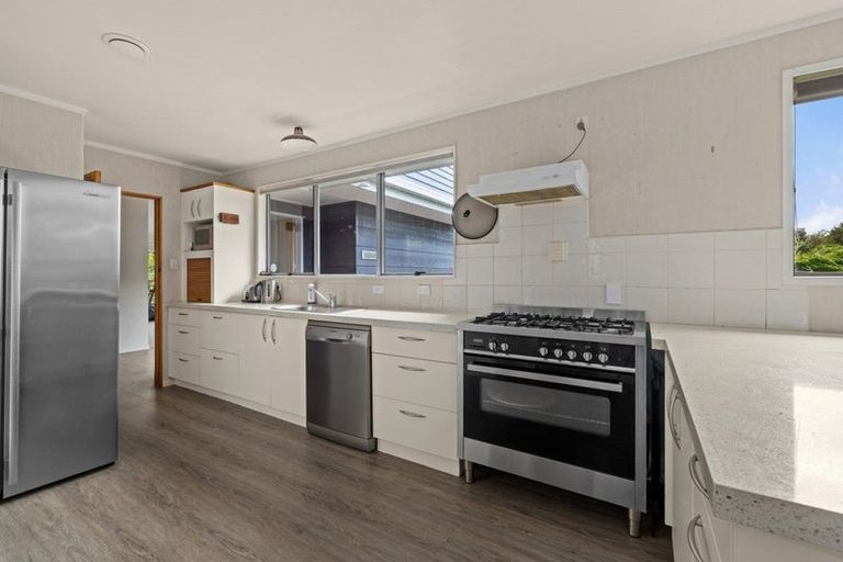 Photo of property in 84 Rangitane Loop Road, Kerikeri, 0294