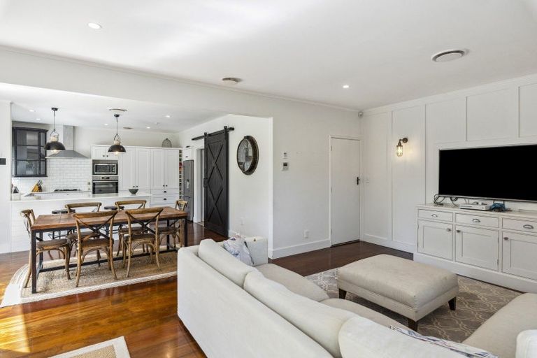 Photo of property in 75 Kohekohe Road, Waikanae, 5036