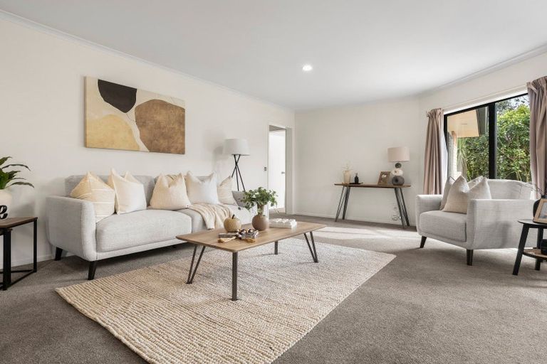 Photo of property in 88 Nielsen Gardens, Rototuna, Hamilton, 3210