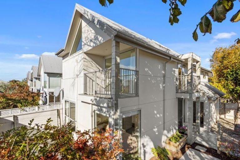 Photo of property in 1/1010 Colombo Street, St Albans, Christchurch, 8014