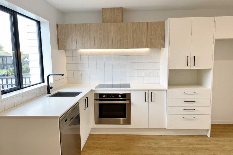 Photo of property in 56 Piripiri Place, Broomfield, Christchurch, 8042