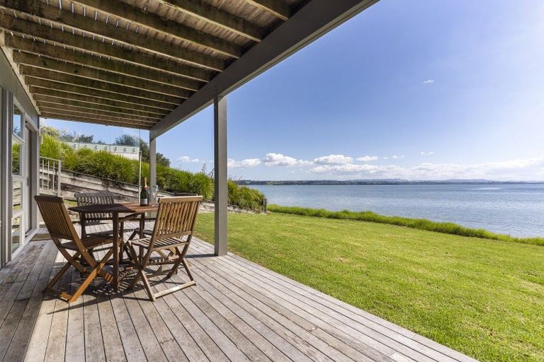 Photo of property in 89a Torkar Road, Clarks Beach, 2122