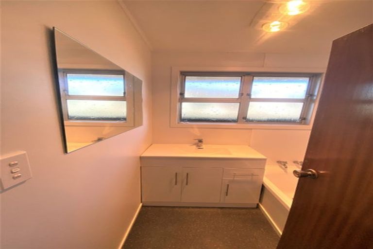 Photo of property in 26 Gladson Avenue, Sockburn, Christchurch, 8042