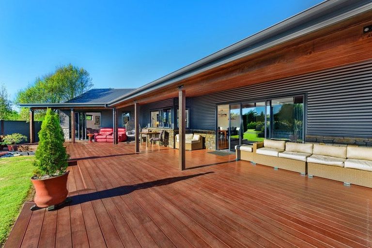 Photo of property in 36 Windsor Drive, Kirwee, Darfield, 7571