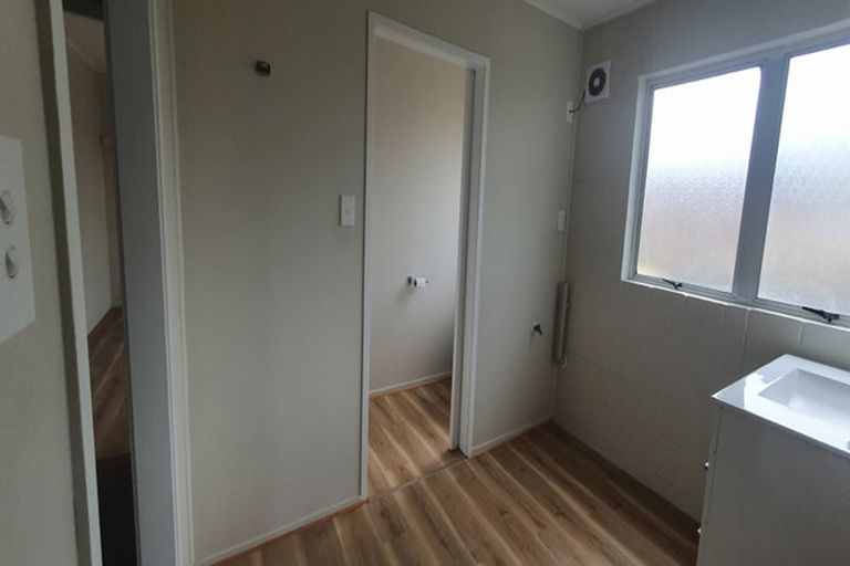 Photo of property in 243 Glamorgan Drive, Torbay, Auckland, 0630