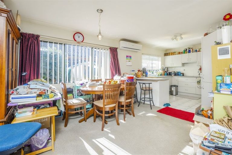 Photo of property in 14 Milson Drive, Papakura, 2110
