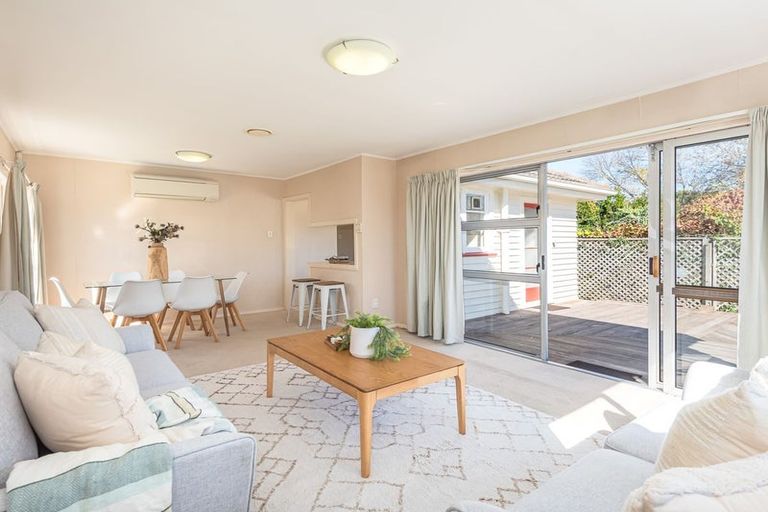 Photo of property in 245 Weston Road, Mairehau, Christchurch, 8052