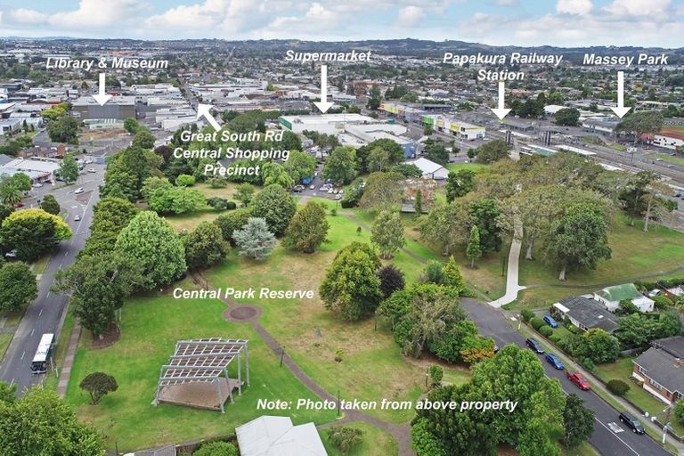 Photo of property in 8 Opaheke Road, Papakura, 2110