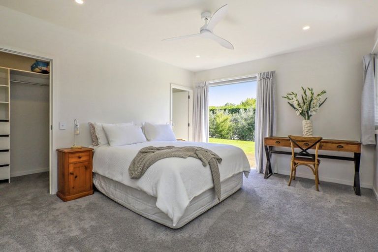 Photo of property in 2 Cape Grove, Haumoana, 4180