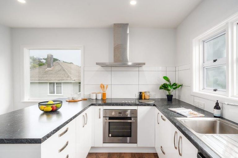 Photo of property in 2 Ironside Road, Johnsonville, Wellington, 6037
