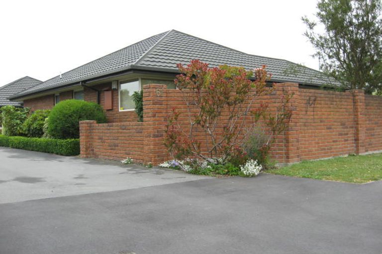 Photo of property in 5/61 Waimairi Road, Upper Riccarton, Christchurch, 8041