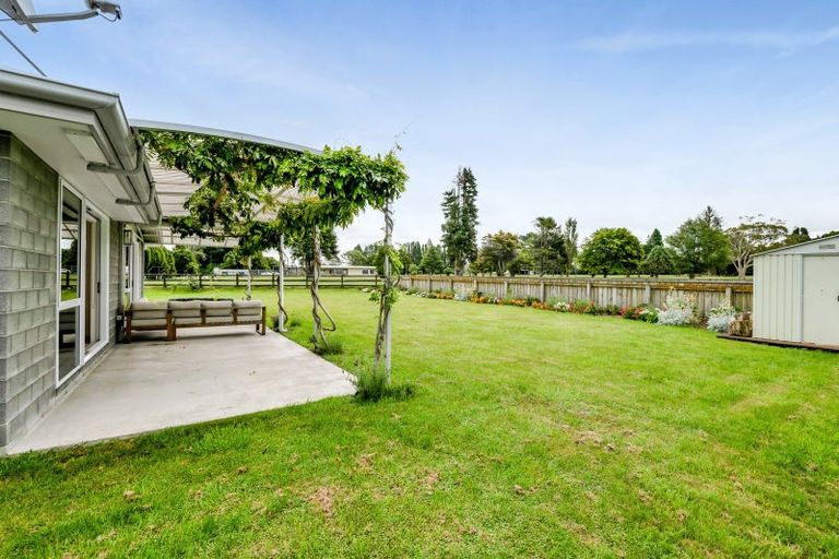 Photo of property in 2 Mercade Close, Stratford, 4332