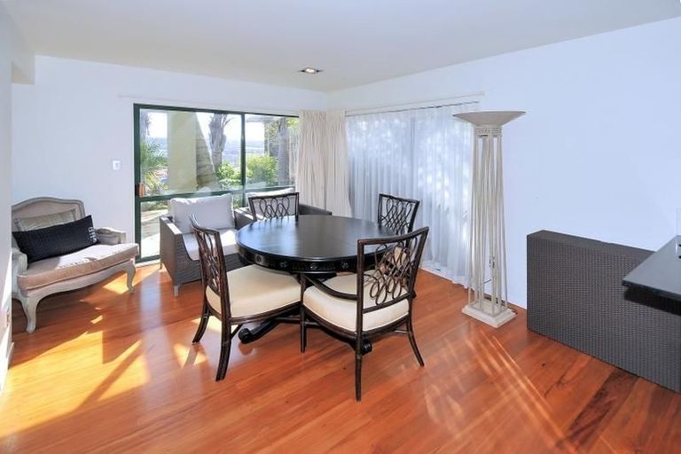 Photo of property in 27 Bushlands Park Drive, Albany, Auckland, 0632
