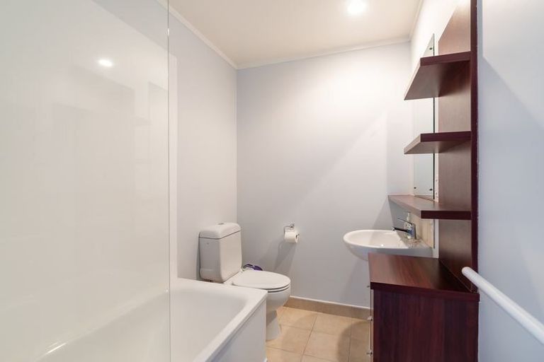 Photo of property in 9/150 Chapel Road, Flat Bush, Auckland, 2019