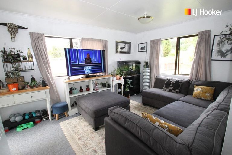 Photo of property in 239 Gladstone Road North, Mosgiel, 9024