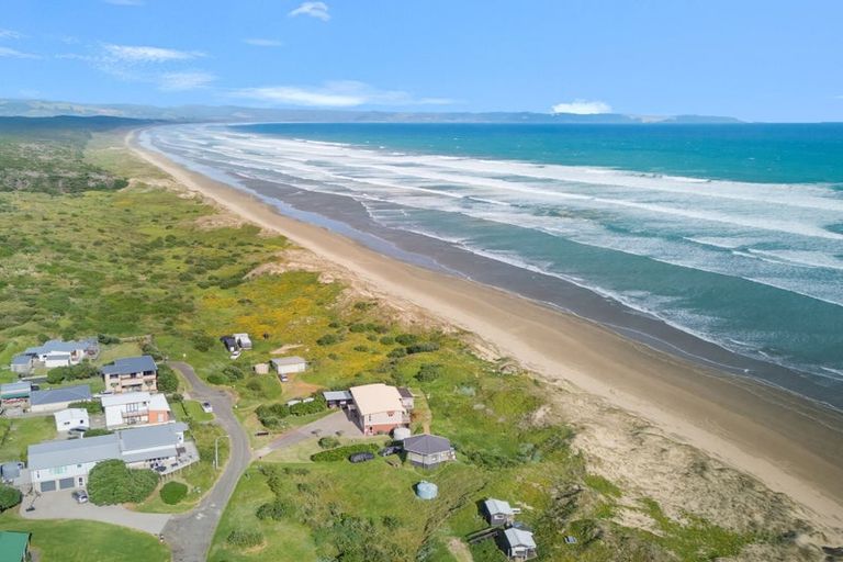 Photo of property in 12 Rata Street, Waipapakauri, Awanui, 0486