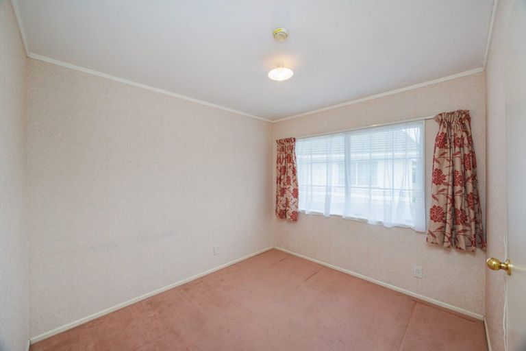 Photo of property in 42a Pinedale Parade, Milson, Palmerston North, 4414