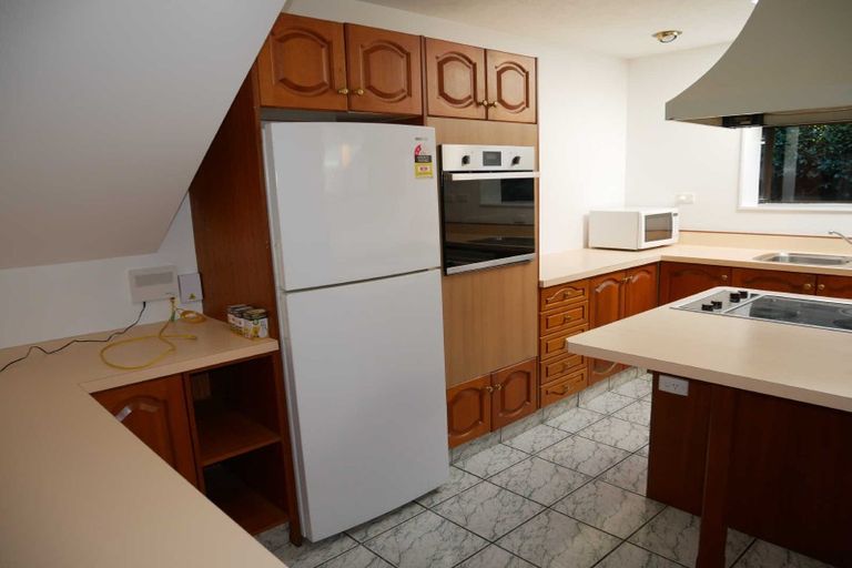 Photo of property in 29 Glenburn Place, Avonhead, Christchurch, 8042