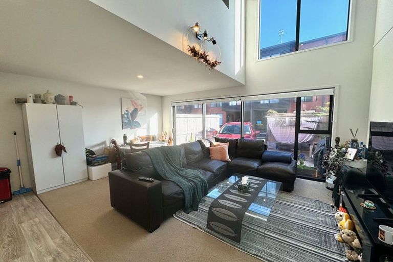 Photo of property in 17 Owens Place, Mount Maunganui, 3116