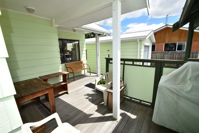 Photo of property in 11 Omahau Crescent, Twizel, 7901