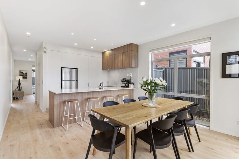 Photo of property in 5 Horomia Road, Karaka, Papakura, 2113