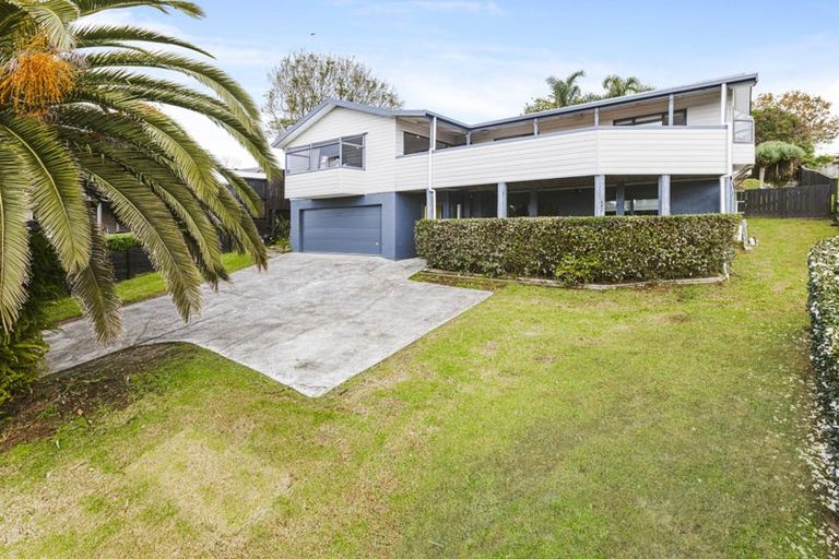 Photo of property in 13 The Glade North, Pukekohe, 2120