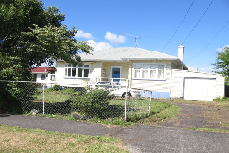 Photo of property in 1/76 Kenderdine Road, Papatoetoe, Auckland, 2025