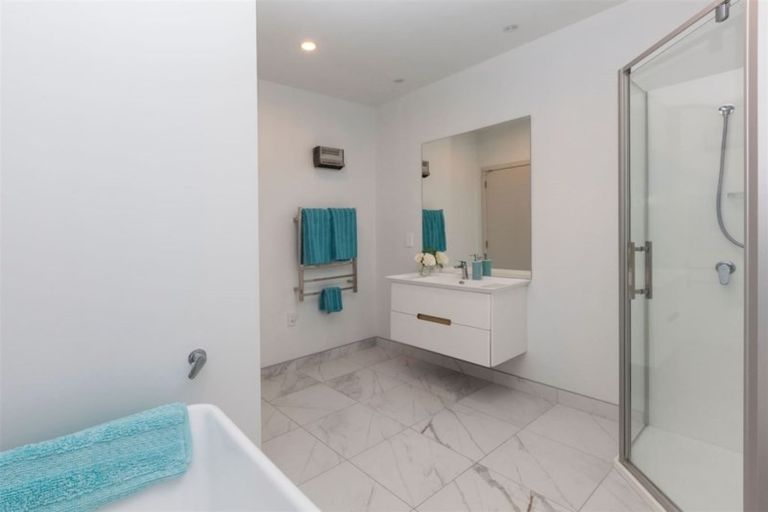 Photo of property in 139 Edgeware Road, St Albans, Christchurch, 8014