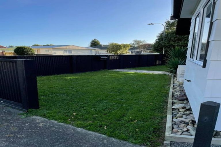 Photo of property in 13 Guy Avenue, Levin, 5510
