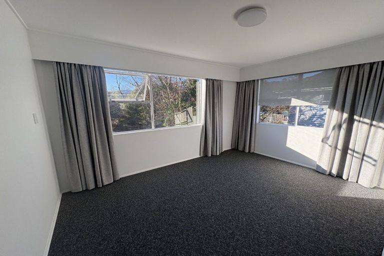 Photo of property in 10 Kashmir Avenue, Clouston Park, Upper Hutt, 5018